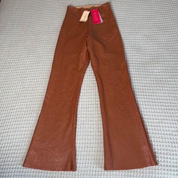 NWT Commando Faux Leather Cropped Flare Leggings Pants Womens Small Cocoa Brown - Picture 1 of 7